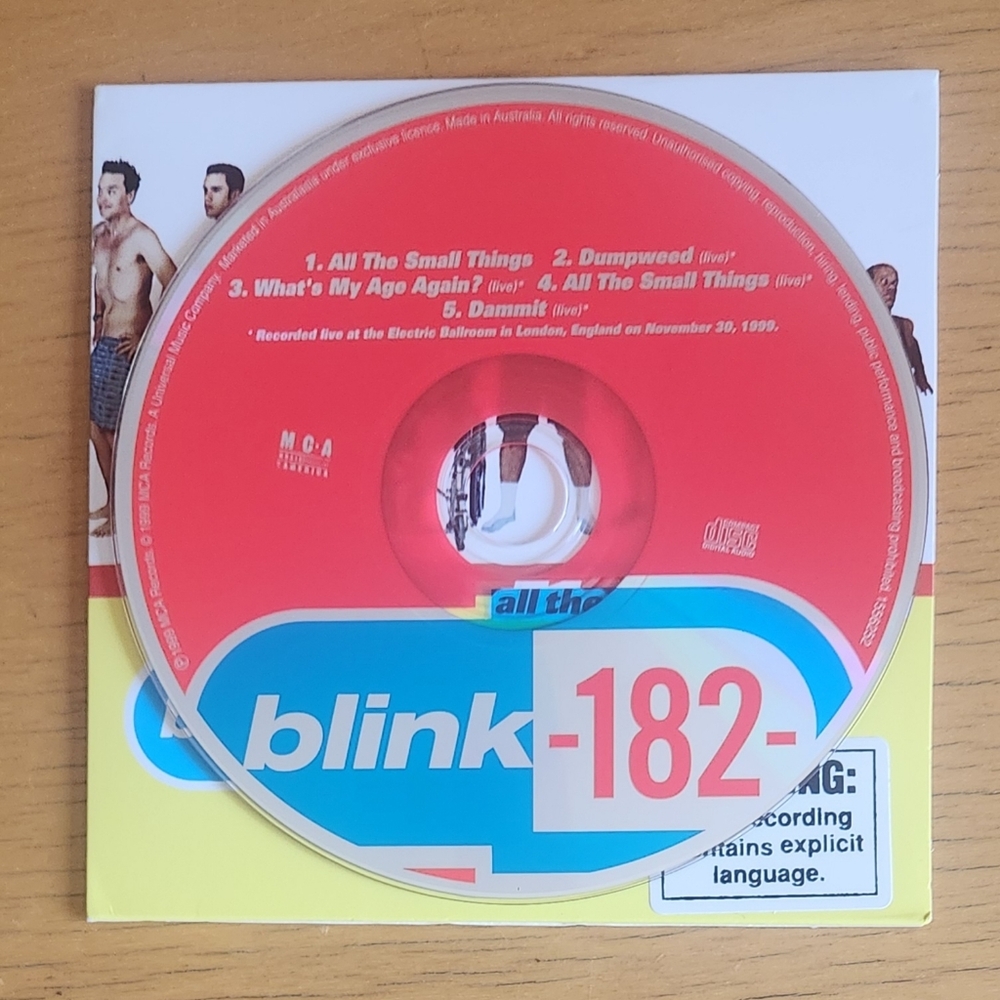 blink 182 "All The Small Things" and "Enema of the State" CDs Lot of 2 - Picture 4 of 7